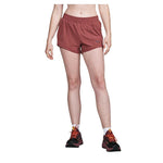 SAUCONY OUTPACE 3INCH SHORT กางเกงวิ่งขาสั้นผู้หญิง - Rev Online