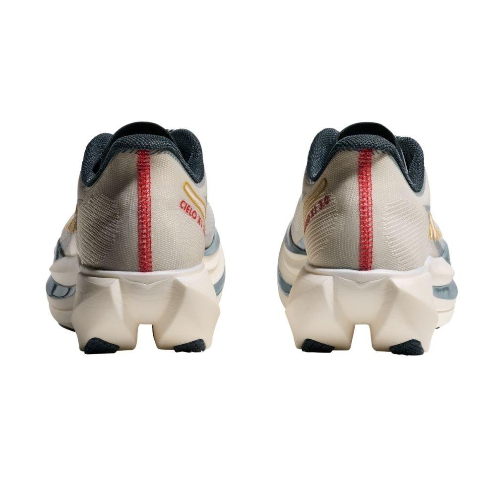 HOKA CIELO X1 3.0 รองเท้าวิ่งถนนสำหรับผู้ชายและผู้หญิง - Rev Online