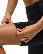 HOKA - NOVAFLY 9INCH KNIT SHORT Women - Rev Online