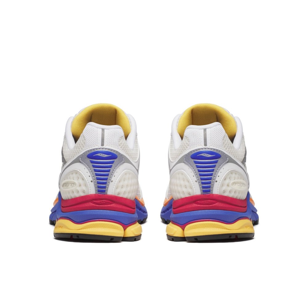 SAUCONY - Progrid Triumph 4 Unisex - Rev Online