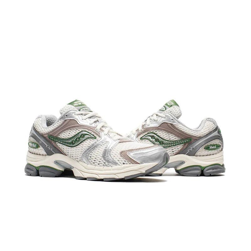 SAUCONY - PROGRID TRIUMPH 4 Unisex - Rev Online