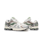 SAUCONY - PROGRID TRIUMPH 4 Unisex - Rev Online